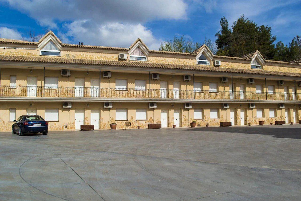 Hotel Restaurante Setos Motilla Del Palancar Exterior photo